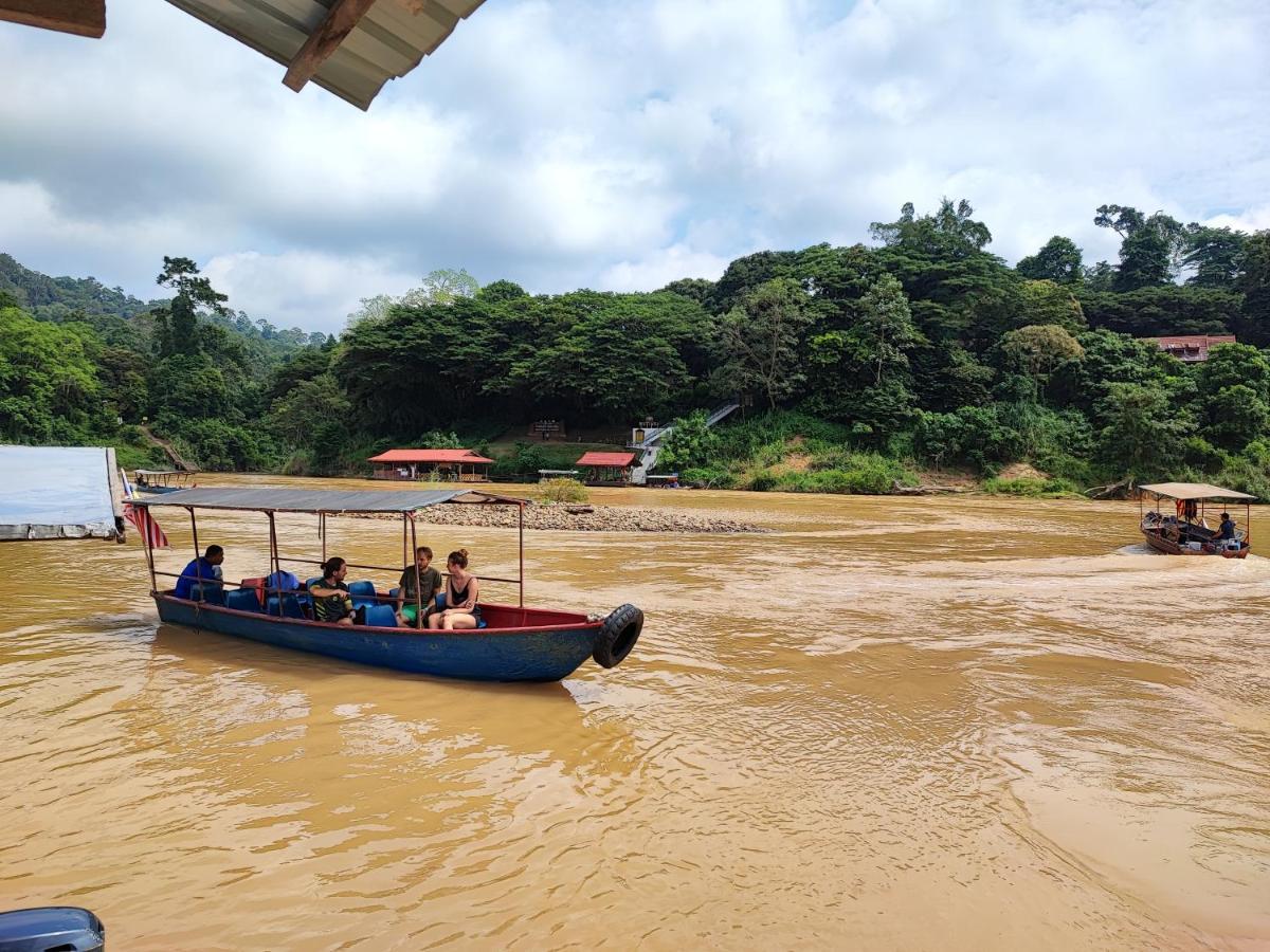 Tekoma Resort Taman Negara Куала-Тахан Экстерьер фото