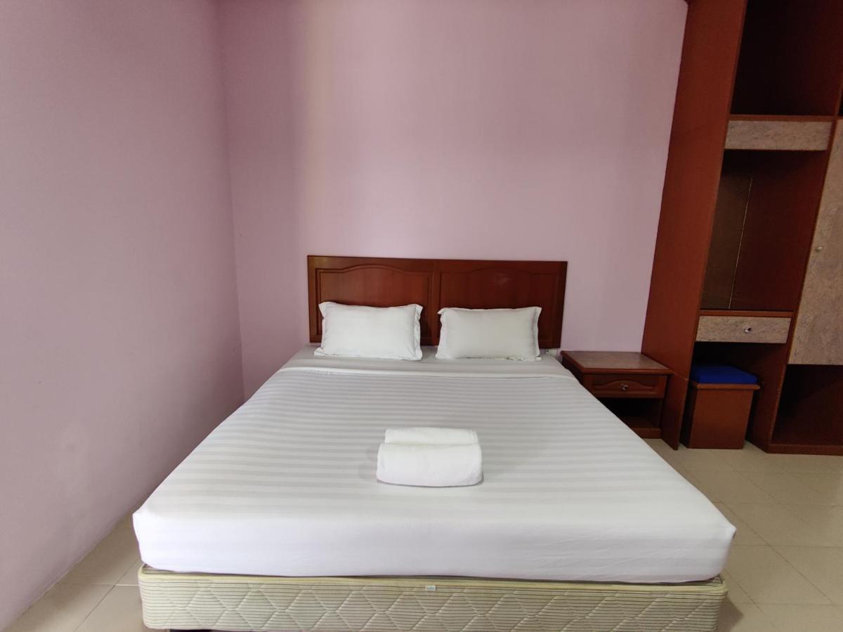 Tekoma Resort Taman Negara Куала-Тахан Экстерьер фото