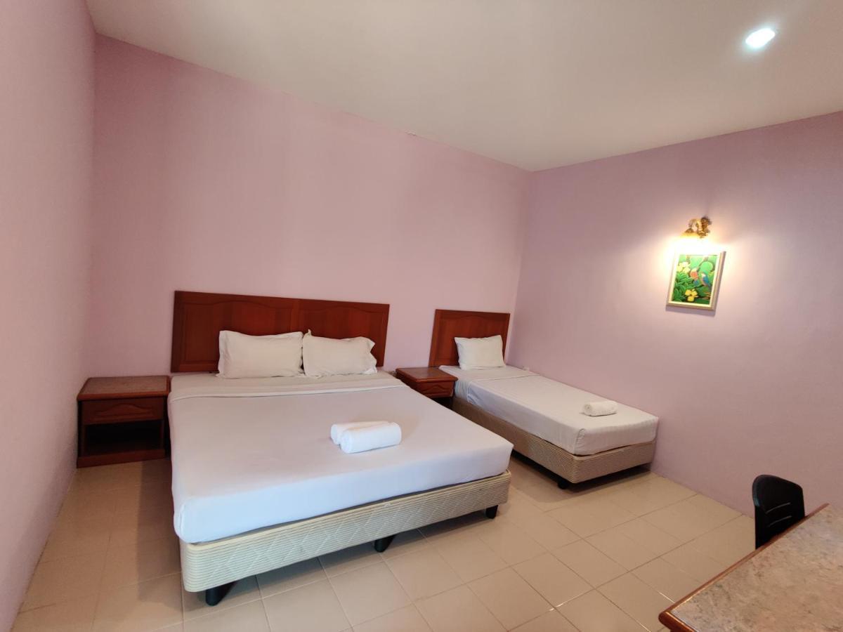 Tekoma Resort Taman Negara Куала-Тахан Экстерьер фото