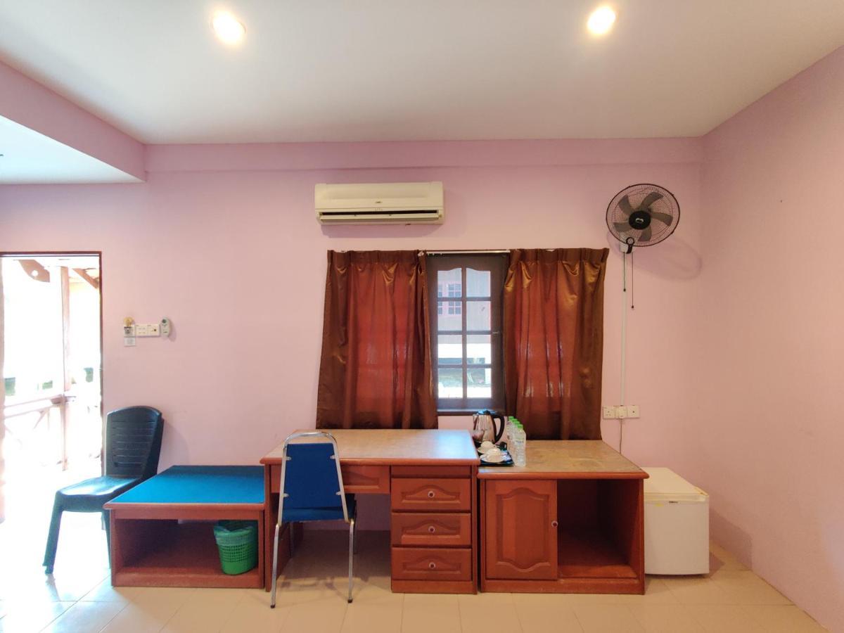 Tekoma Resort Taman Negara Куала-Тахан Экстерьер фото